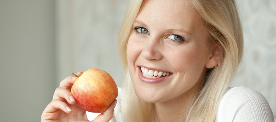 acid erosion and brushing after eating