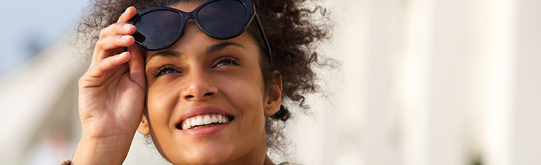 girl with healthy teeth smiling